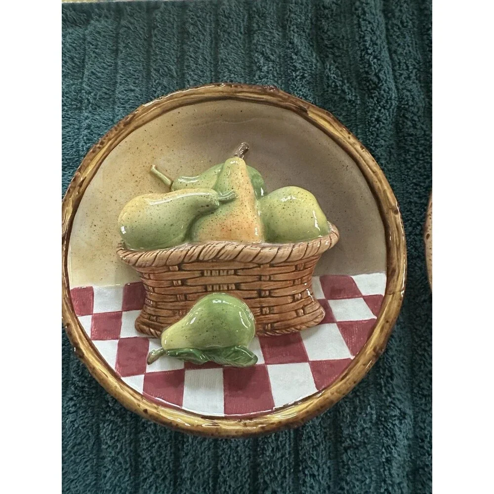 Vintage 3D Fruit Basket Ceramic Wall Plates Set Pears Grapes Retro Kitchen Decor